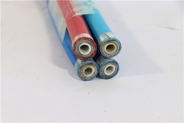 導致縮短超高壓軟管使用年限命的行為有哪些？